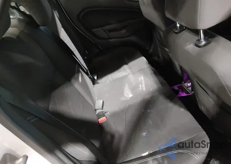 2015 Ford Fiesta Se z USA, uszkodzony, nr VIN 3FADP4BJ9FM175563